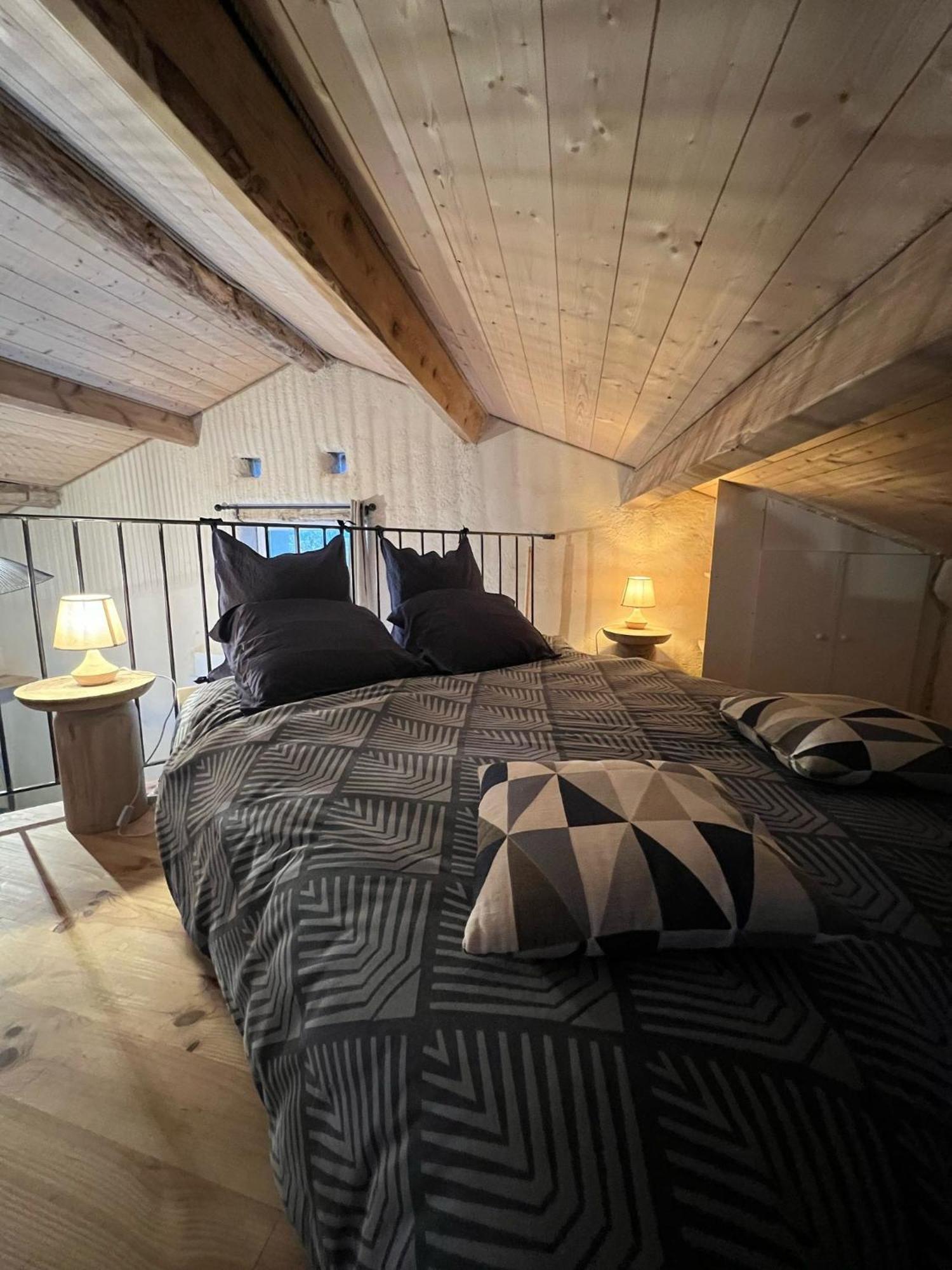 La Chambre Du Cantou Lautrec Exteriör bild